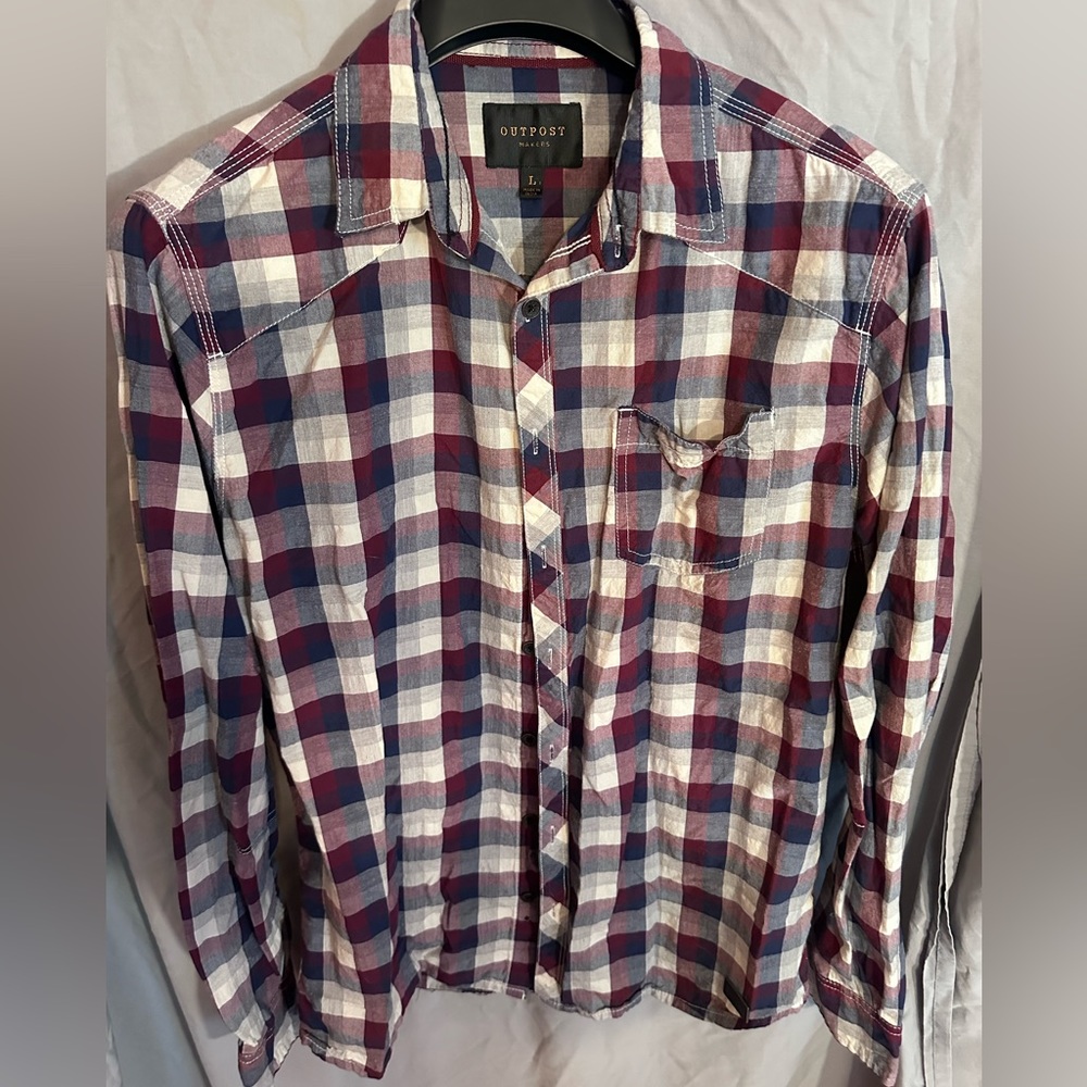 Outpost button up